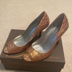 Enzo Angiolini pink/gold open toe pumps